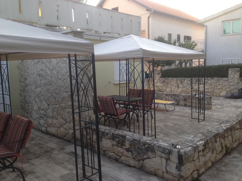 Apartments Casa Nostra Biograd Na Moru Bagian luar foto