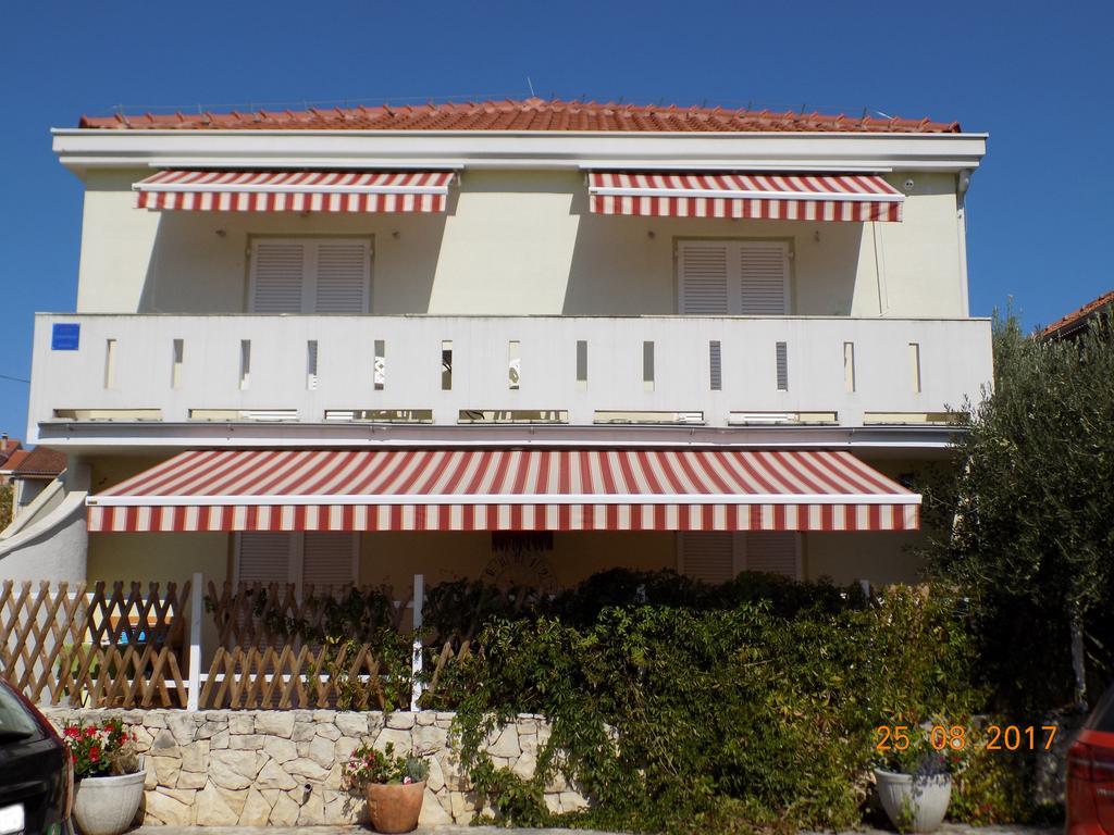 Apartments Casa Nostra Biograd Na Moru Bagian luar foto