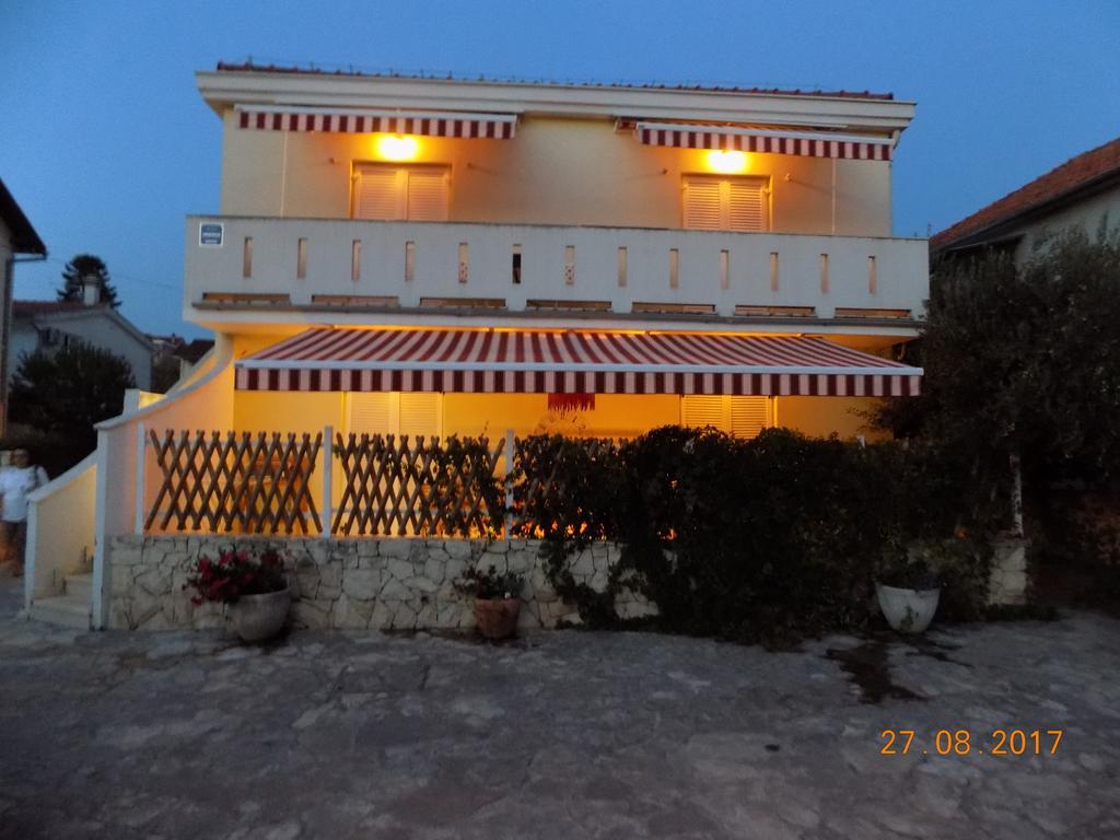 Apartments Casa Nostra Biograd Na Moru Bagian luar foto